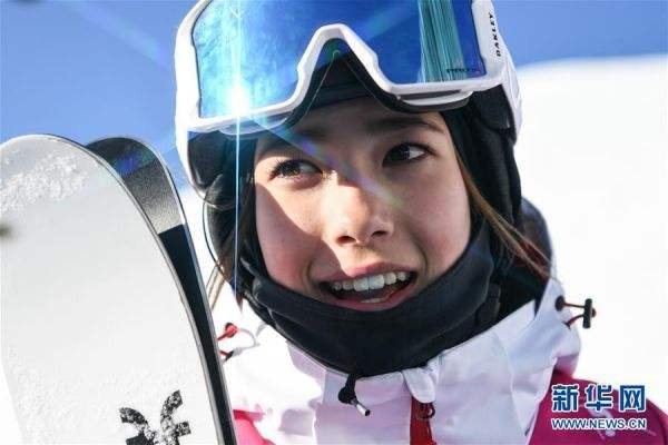 女子选手空中旋转度数,冬奥会历史上第一个完成1620度动作的女子运动员,中国选手谷爱凌 女子选手空中旋转度数,冬奥会历史上第一个完成1620度动作的女子运动员,中国选手谷爱凌